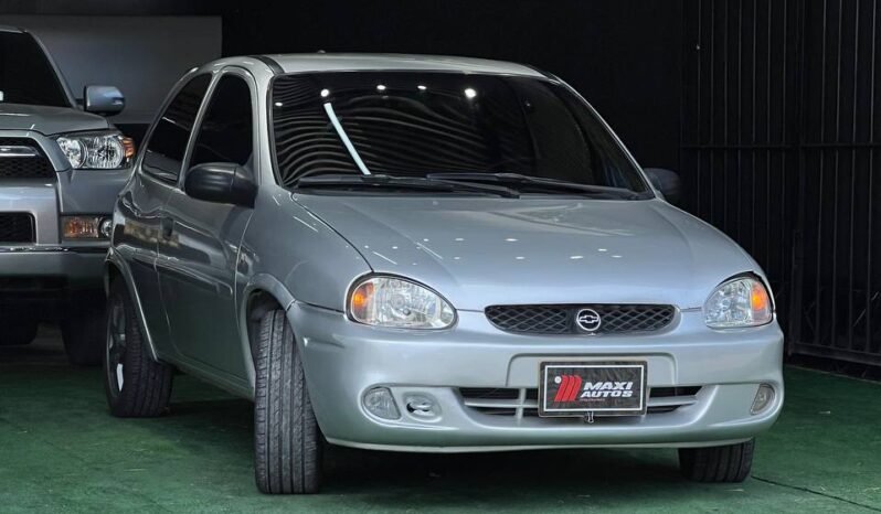 
								CHEVROLET CORSA ACTIVE 1.4 full									