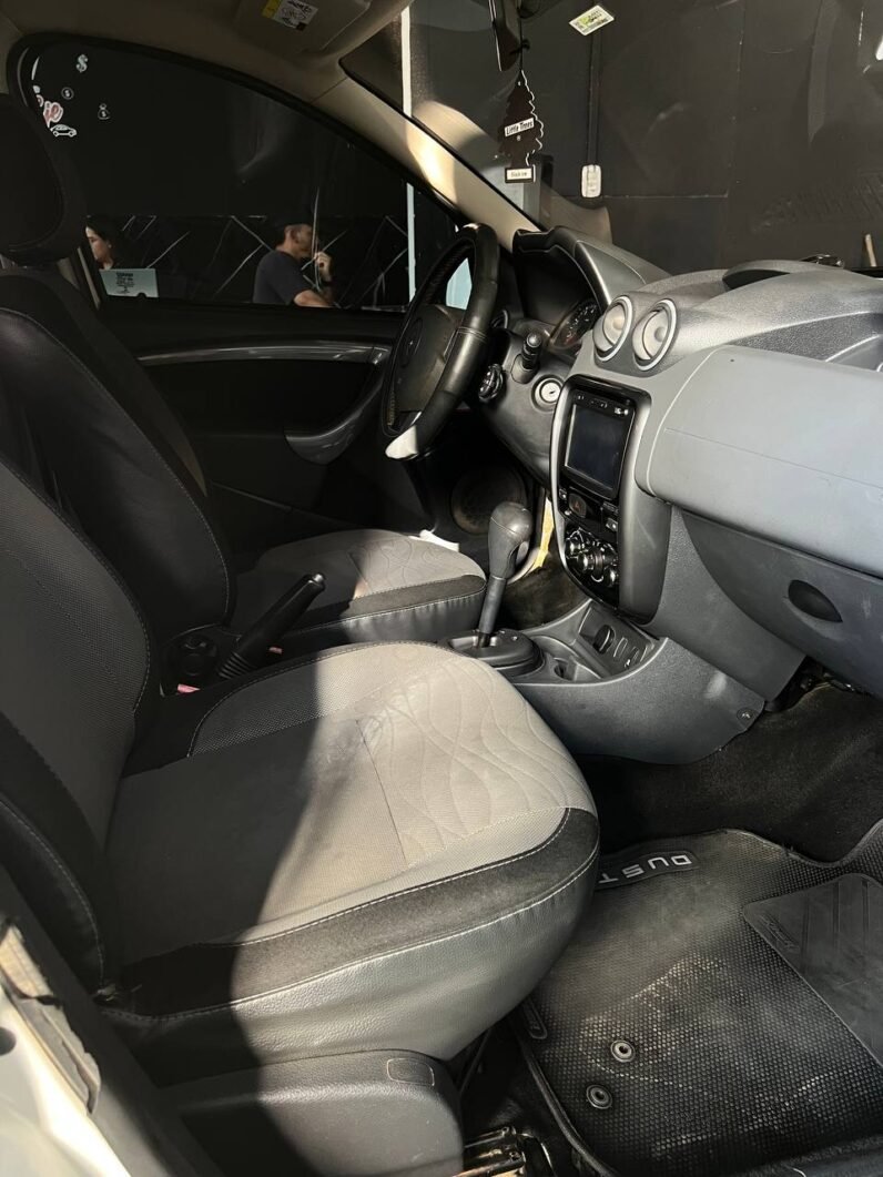 
								RENAULT DUSTER DYNAMIQUE AT 4X2 2.0 full									