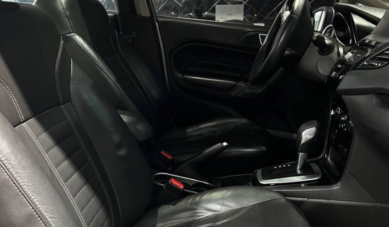 
								FORD FIESTA TITANIUM AT 1.6 full									