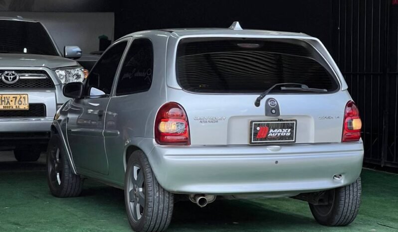 
								CHEVROLET CORSA ACTIVE 1.4 full									