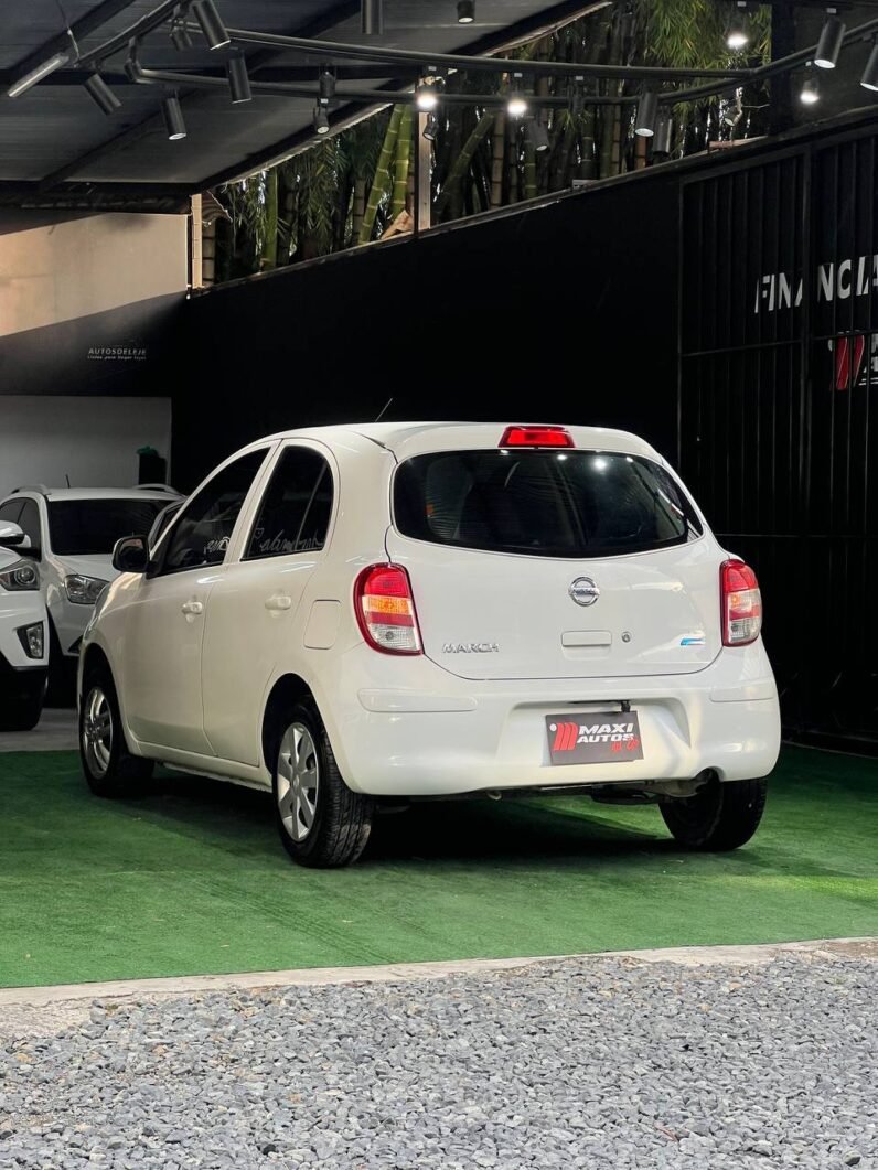 
								NISSAN MARCH SR MT 1.6 full									