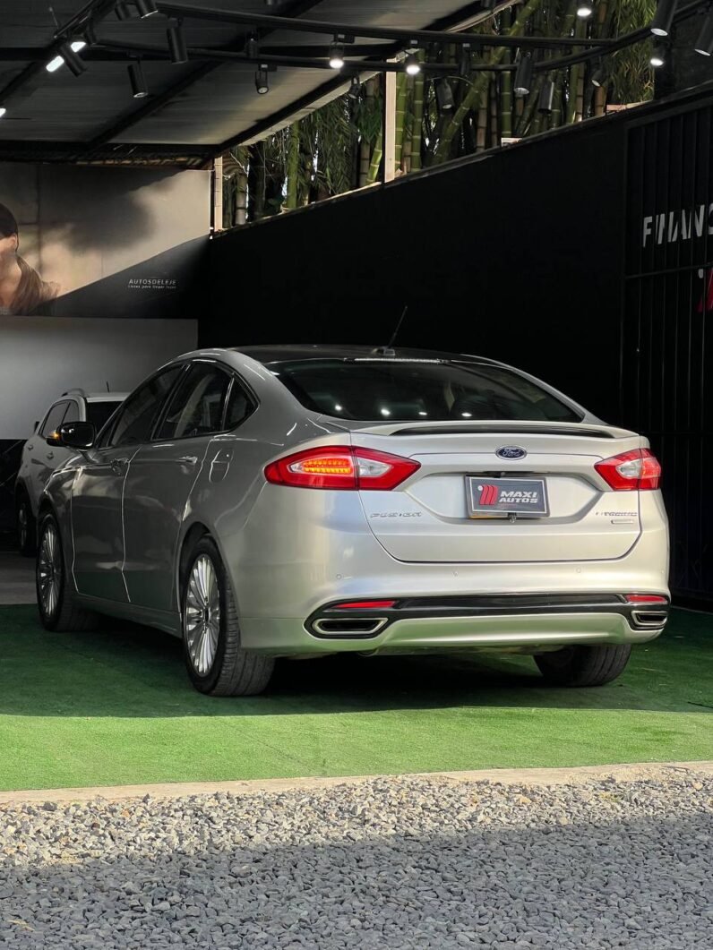 
								FORD FUSION TITANIUM 2.0 TURBO AT full									