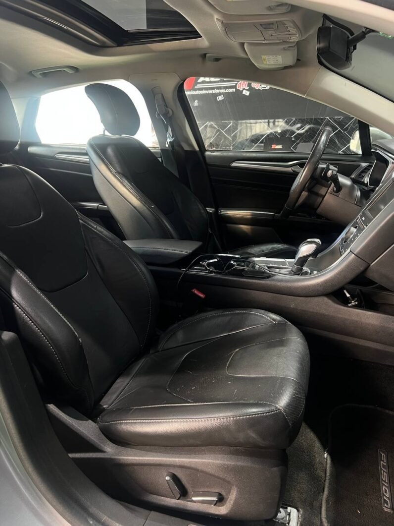 
								FORD FUSION TITANIUM 2.0 TURBO AT full									