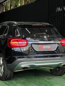 
										MERCEDES-BENZ GLA 200 1.6 T AT 4X2 full									