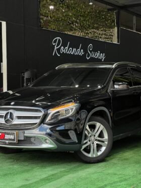 MERCEDES-BENZ GLA 200 1.6 T AT 4X2