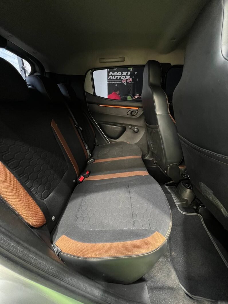 
								RENAULT KWID OUTSIDER MT 1.0 full									