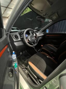
										RENAULT KWID OUTSIDER MT 1.0 full									