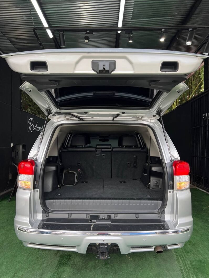 
								TOYOTA 4 RUNNER LIMITED 4*4 GASOLINA 4.0L AT full									