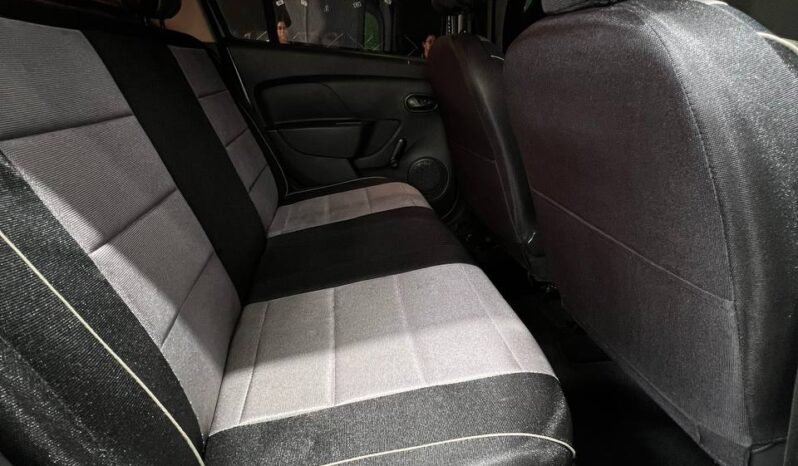 
								RENAULT LOGAN AUTHENTIQUE 1.6 MT full									
