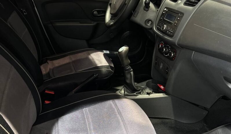 
								RENAULT LOGAN AUTHENTIQUE 1.6 MT full									