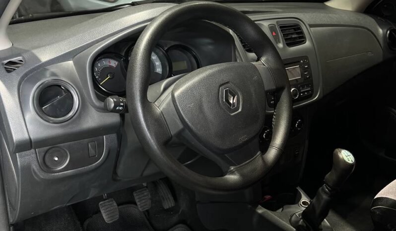 
								RENAULT LOGAN AUTHENTIQUE 1.6 MT full									