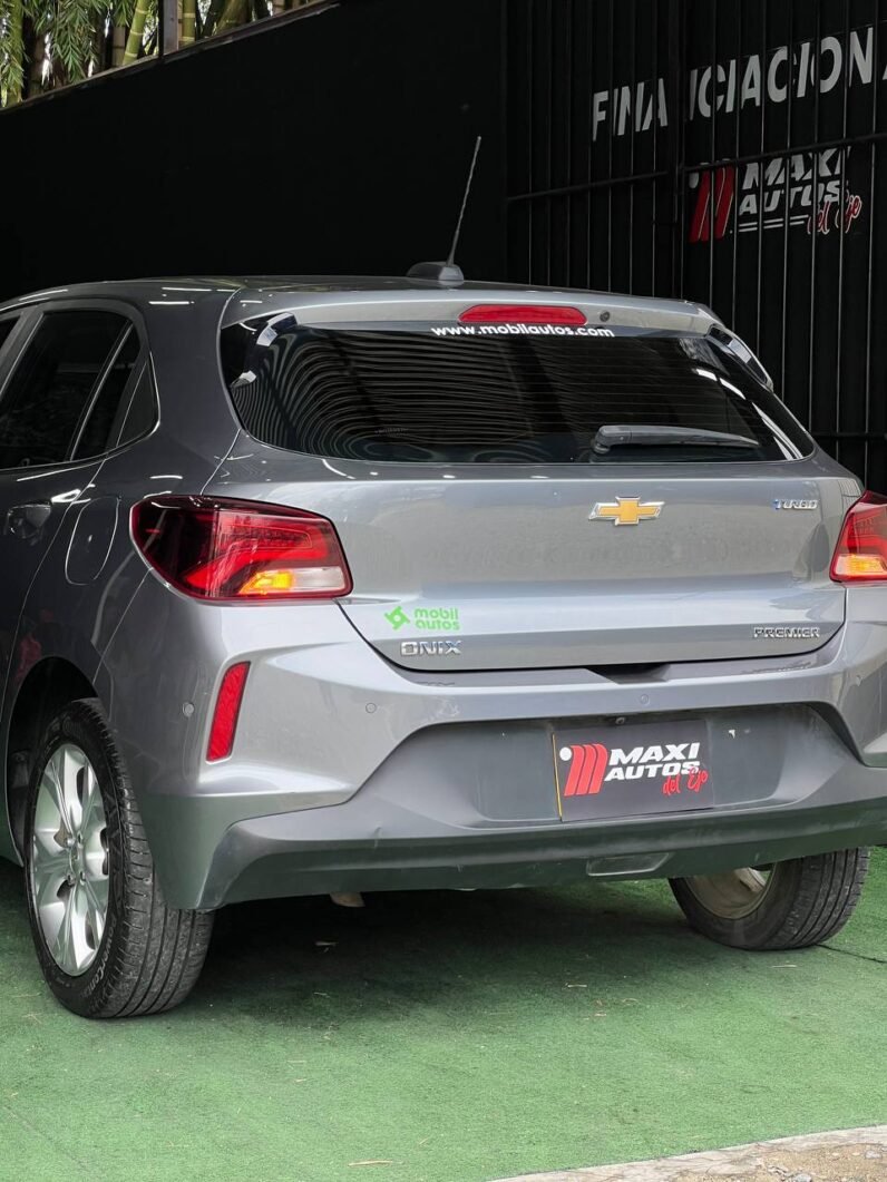 
								CHEVROLET ONIX TURBO PREMIER 1.0 HB full									