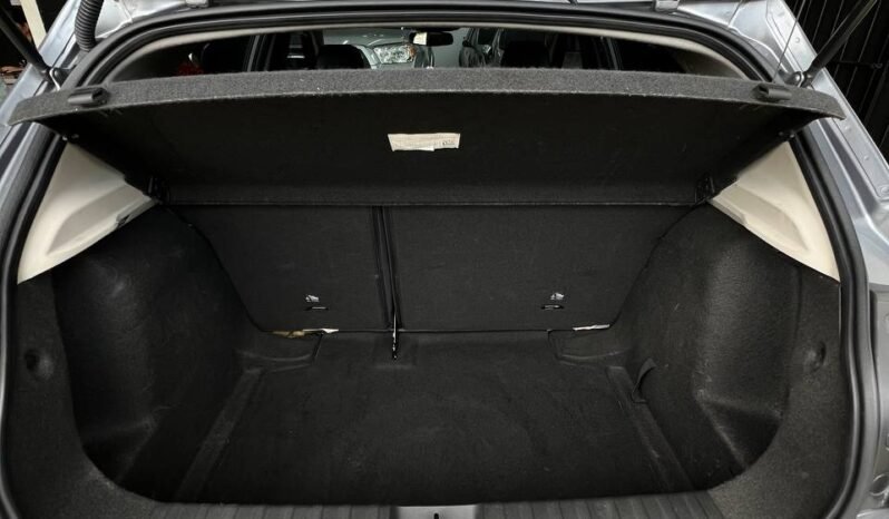 
								CHEVROLET ONIX TURBO PREMIER 1.0 HB full									