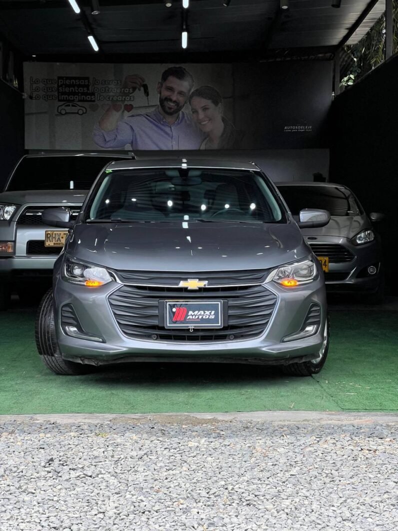 
								CHEVROLET ONIX TURBO PREMIER 1.0 HB full									
