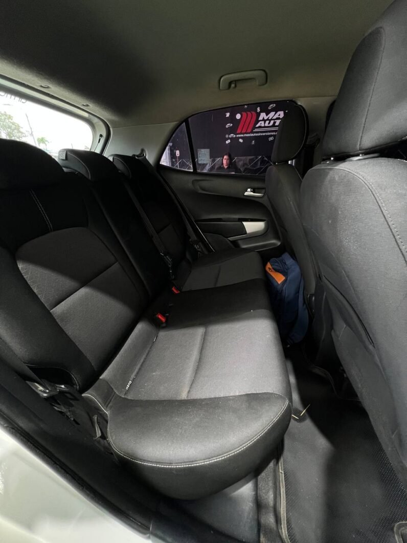 
								KIA Picanto X-line MT 1.250 full									