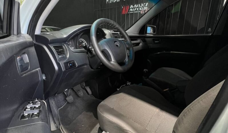
								KIA NEW SPORTAGE LX 2.0 MT 4X4 full									