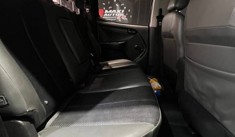 
								CHEVROLET D MAX 2.5, 4×4 MT DIESEL full									