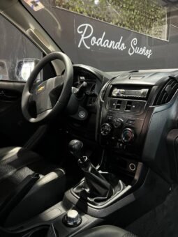
										CHEVROLET D MAX 2.5, 4×4 MT DIESEL full									