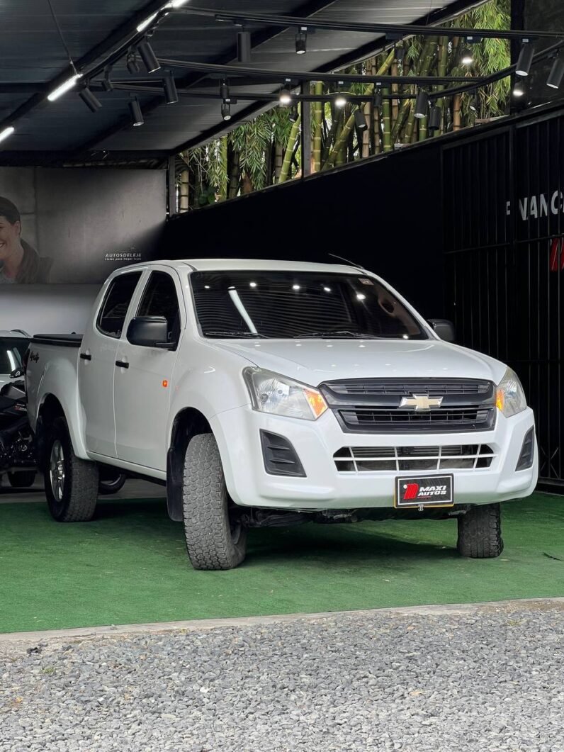 
								CHEVROLET D MAX 2.5, 4×4 MT DIESEL full									