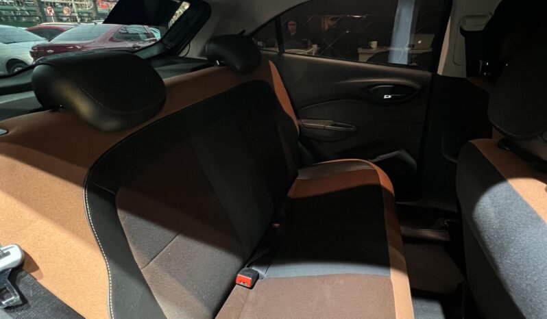 
								CHEVROLET ONIX ACTIVE 1.4 MT full									