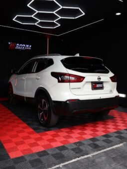 
										NISSAN QASHQAI SENSE MT 2.0 4X2 full									