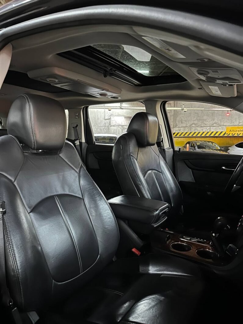 
								CHEVROLET TRAVERSE LT AT 4*4 full									