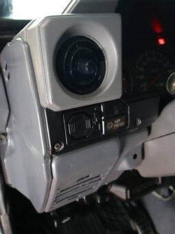 
										TOYOTA LAND CRUISER 4.5 full									