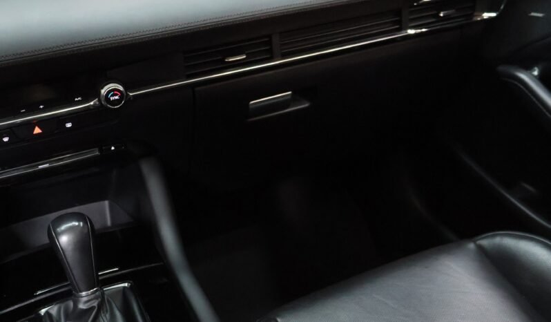 
								MAZDA 3 Grand Touring Lx full									