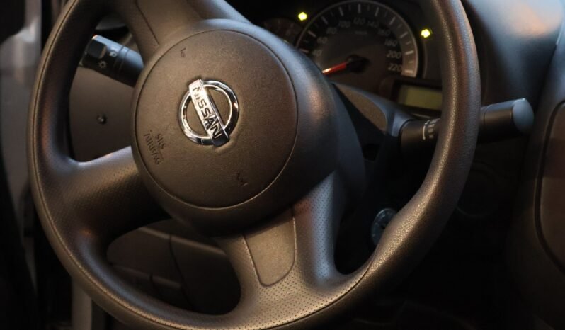 
								NISSAN MARCH ACTIVE MT 1.6 full									