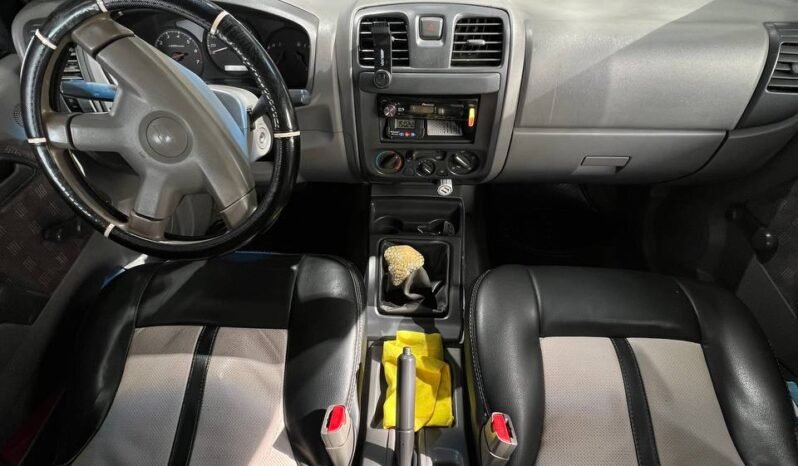 
								CHEVROLET LUV D-MAX 4X2 full									