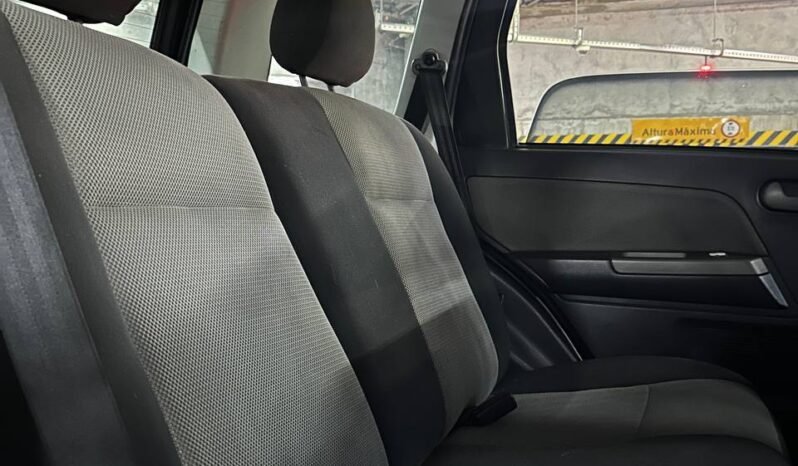 
								FORD ECOSPORT 2.0L 4X4 MT full									