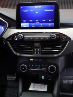 
										FORD ESCAPE SE AT 4X4 full									