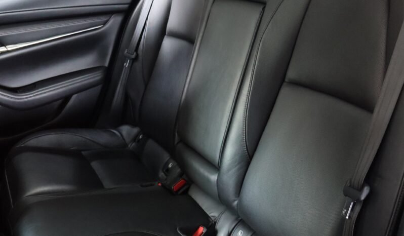 
								MAZDA 3 Grand Touring Lx full									