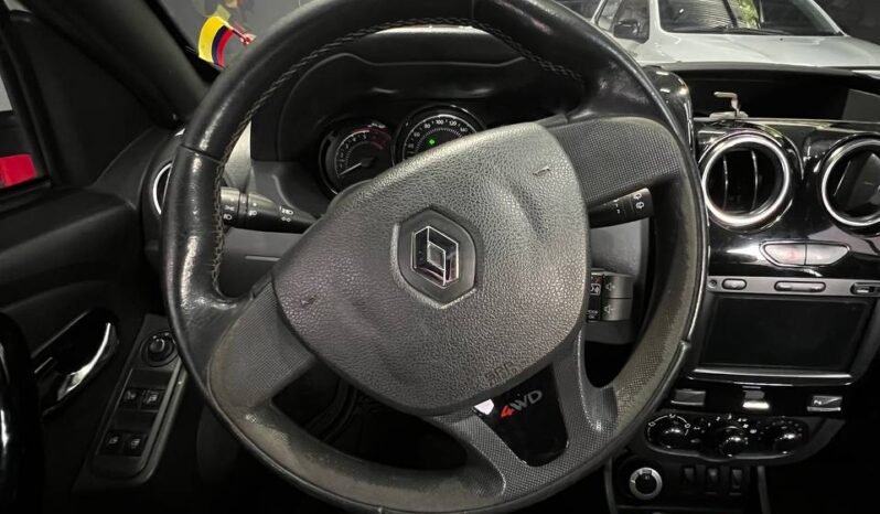 
								RENAULT DUSTER DYNAMIQUE 4X4 MT 2.0 full									