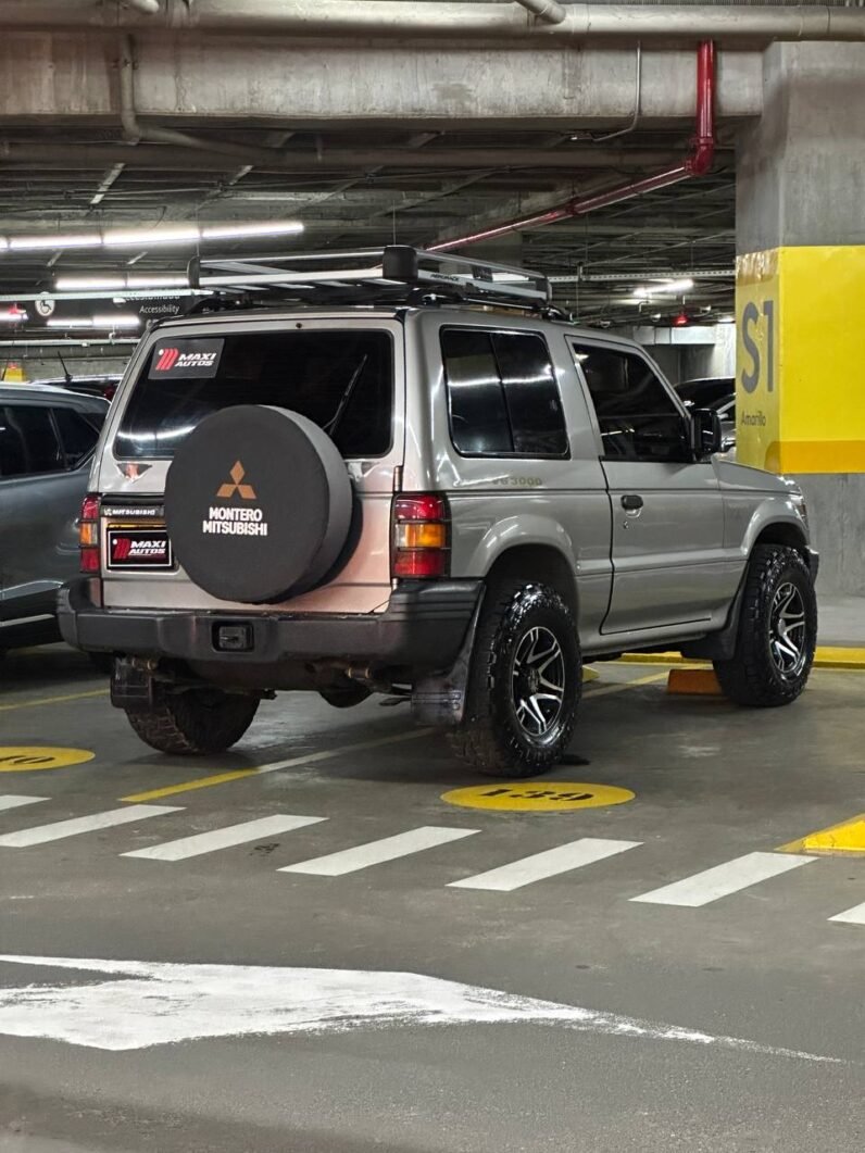 
								MITSUBISHI MONTERO V6 3.0L MT 4X4 full									