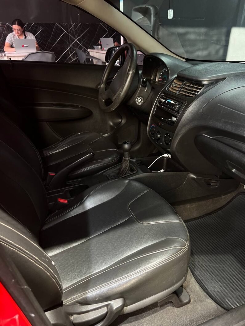 
								CHEVROLET SAIL LT SD 1.4L MT full									
