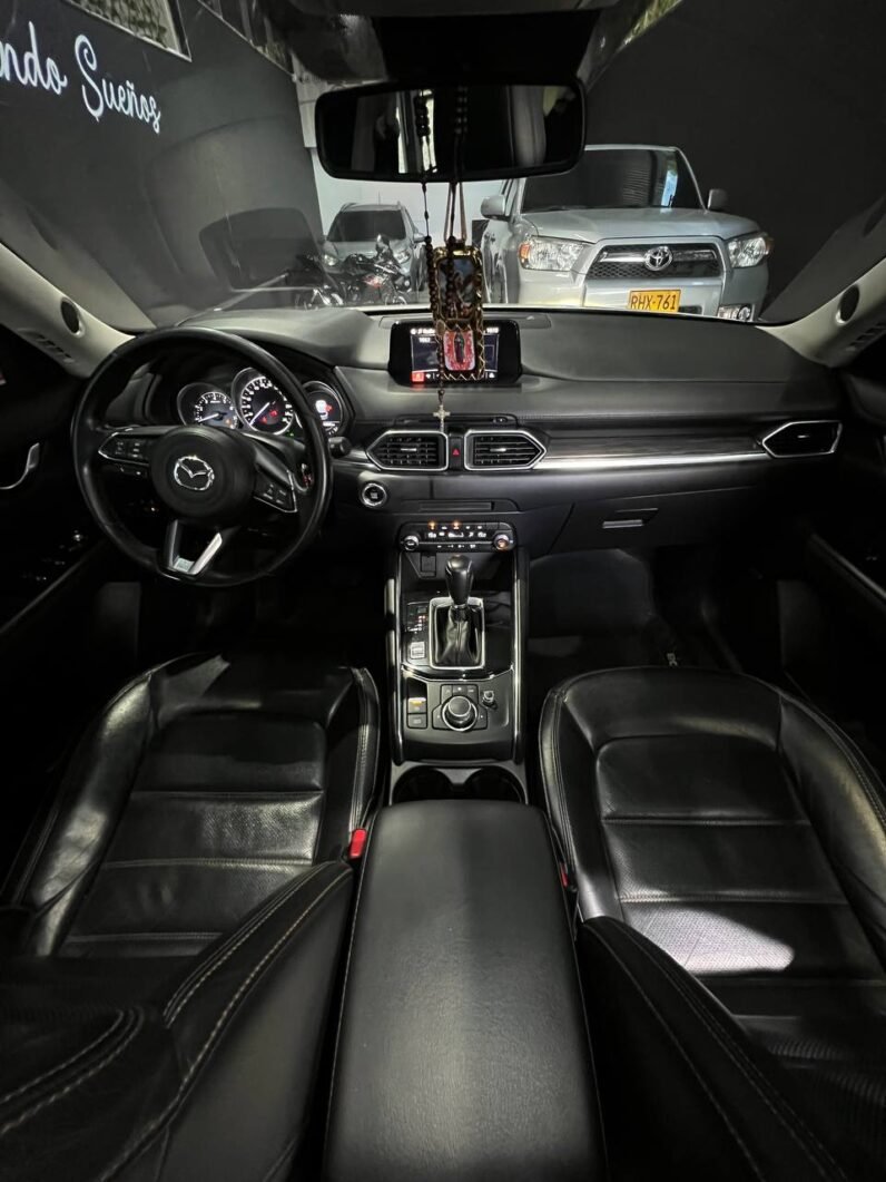 
								MAZDA Cx5 GRAND TOURING LX 4×4 full									