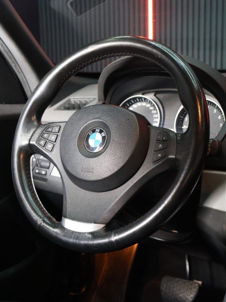 
								BMW X3 XDRIVE 30I AT 4×4 full									