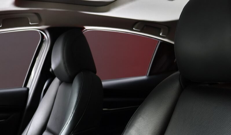 
								MAZDA 3 Grand Touring Lx full									