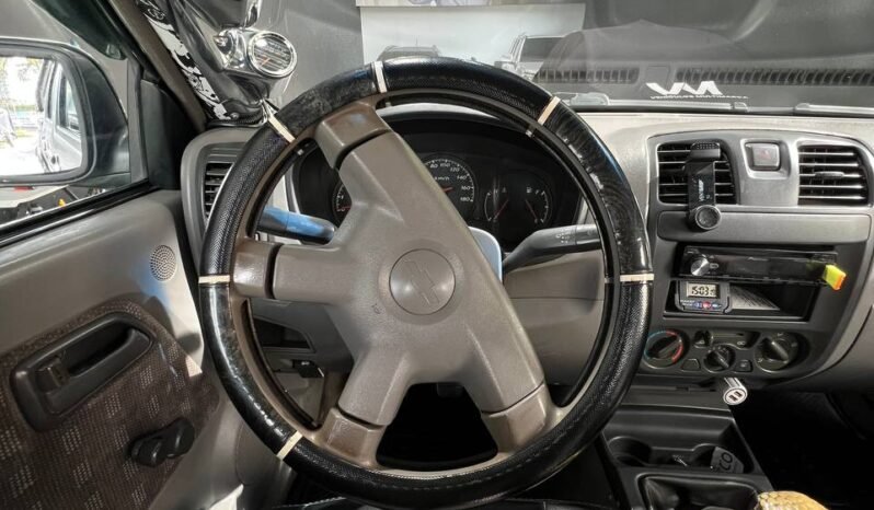 
								CHEVROLET LUV D-MAX 4X2 full									