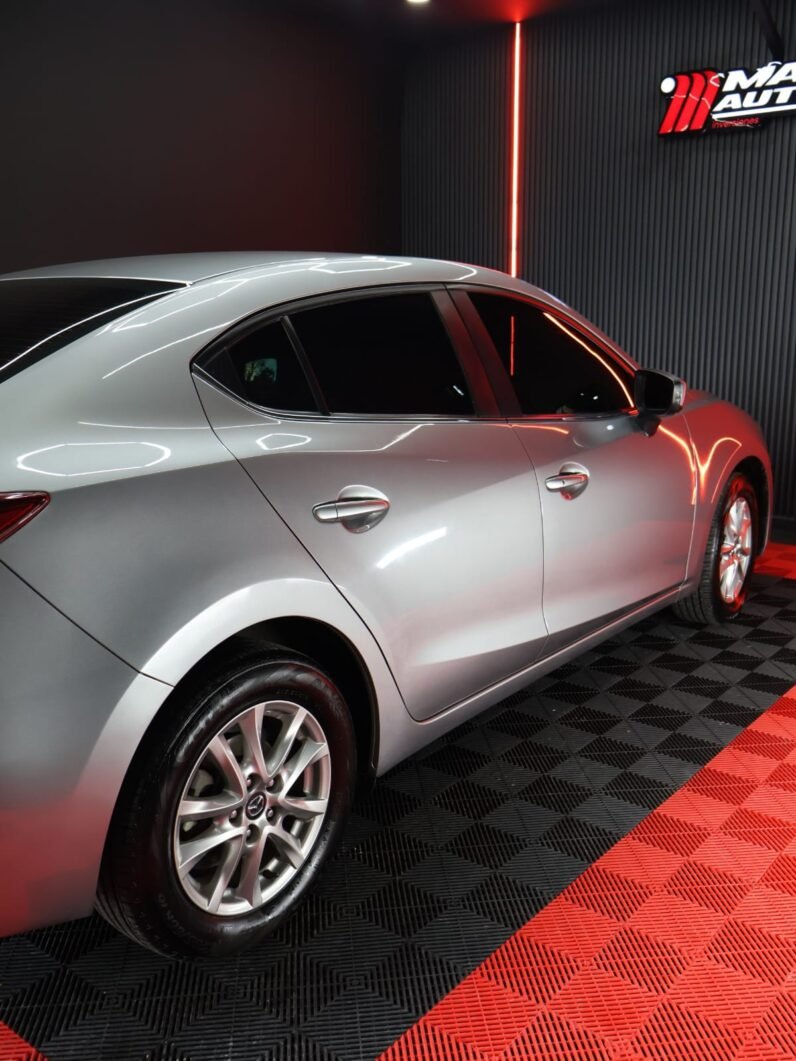 
								MAZDA 3 TOURING SD full									