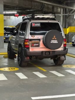 
										MITSUBISHI MONTERO V6 3.0L MT 4X4 full									