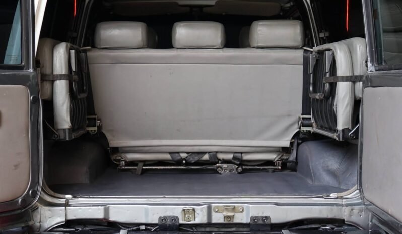 
								TOYOTA LAND CRUISER 4.5 full									