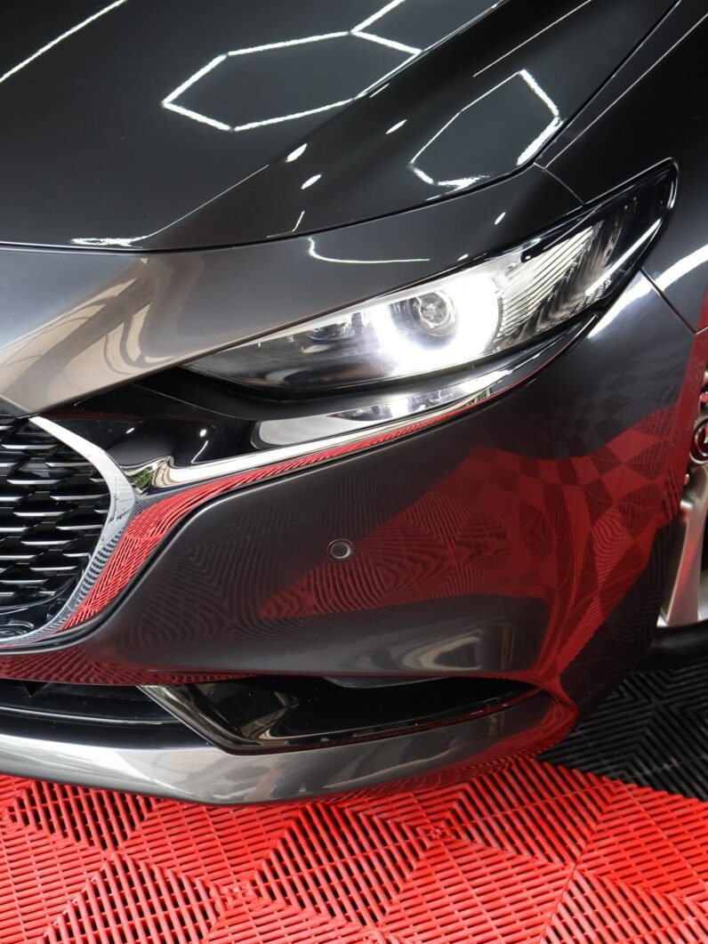 
								MAZDA 3 Grand Touring Lx full									