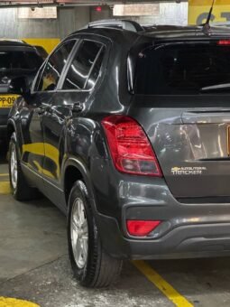 
										CHEVROLET TRACKER LS MT 1.8 4X2 full									