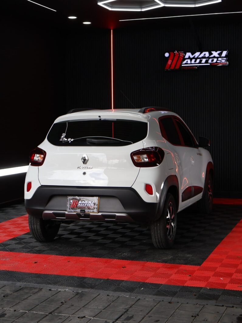
								RENAULT KWID OUTSIDER MT 1.0 full									