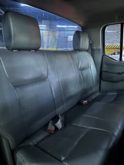 
										NISSAN NAVARA TURBO 4X4 2.5 AT full									