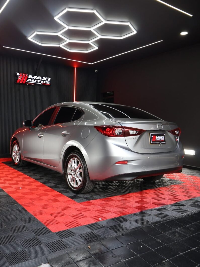 
								MAZDA 3 TOURING SD full									