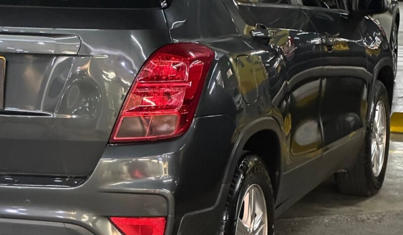 
								CHEVROLET TRACKER LS MT 1.8 4X2 full									