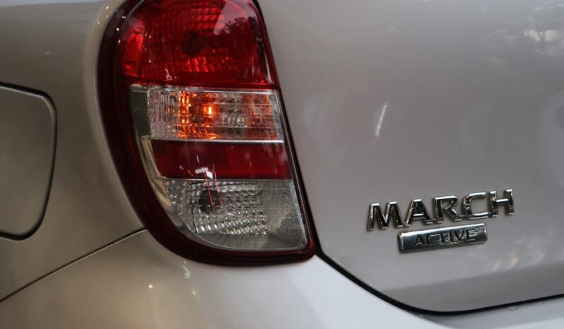 
								NISSAN MARCH ACTIVE MT 1.6 full									